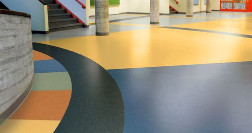 PVC地板打蜡工序流程及注意事项